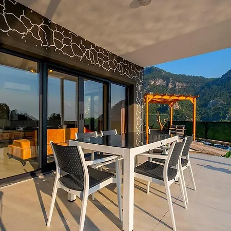 Yuga,oeluedeniz Villa
